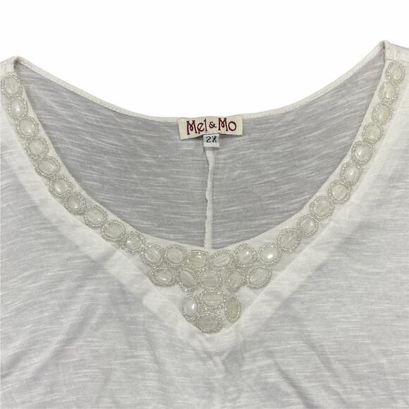 Mel & Mo Stretchy Semi Sheer White Top with Beaded Opalescent Neckline 2X - Picture 3 of 10